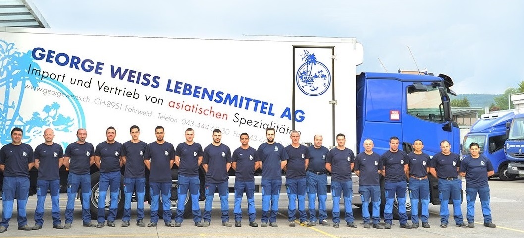 Team mit Truck